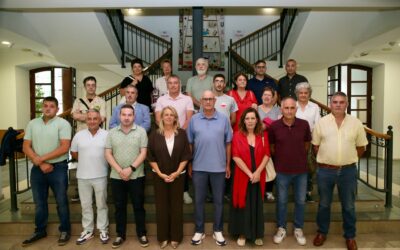 Susinos asiste a la firma de contratos de 17 proyectos a través del Grupo de Acción Local Asón-Agüera-Trasmiera